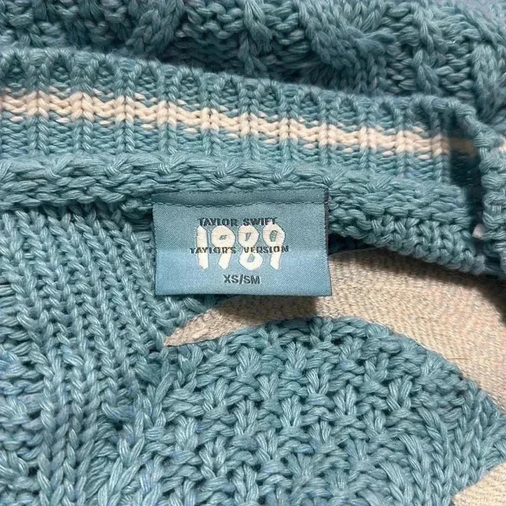 Taylor Swift - image 8